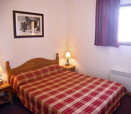 Aparthotel Les Cristallines By Popinns 2*